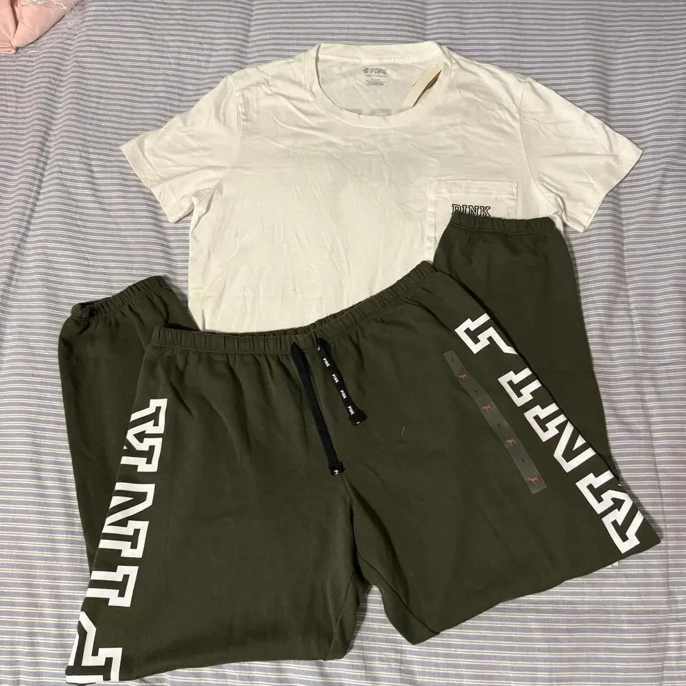 PINK Victoria Secret T-Shirt and Pants Set [COPY] - Picture 4 of 6